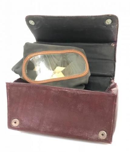 WW2 Home Front Ladies Gas Mask Handbag Case. Rare Colour