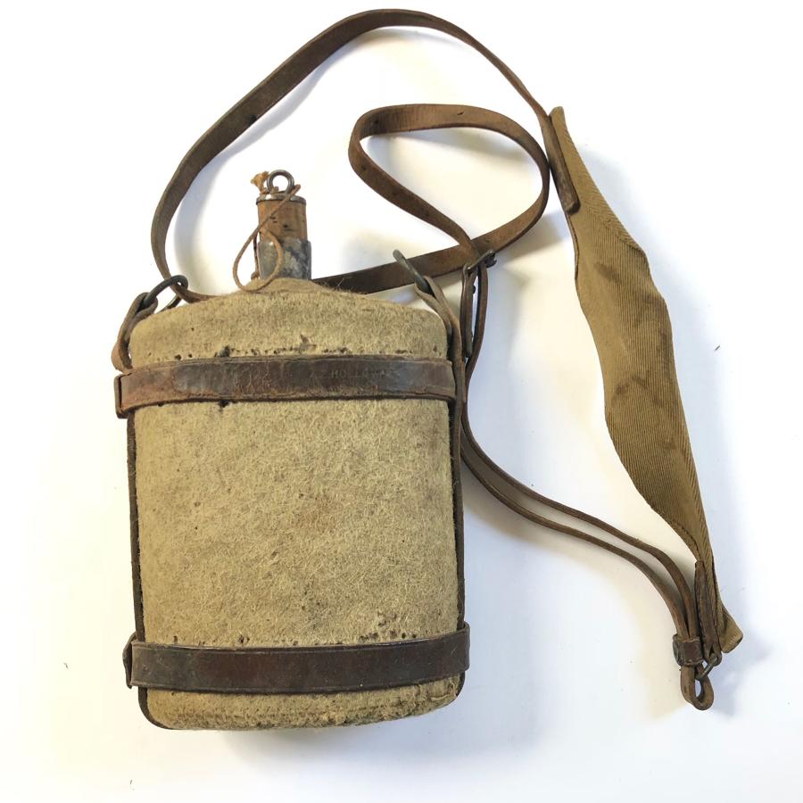 WW1 1903 Pattern Cavalry Water bottle with Leather Harness.
