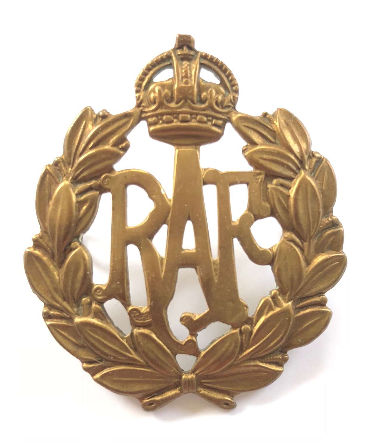 WW2 Pattern RAF Other Ranks Brass Cap Badge.