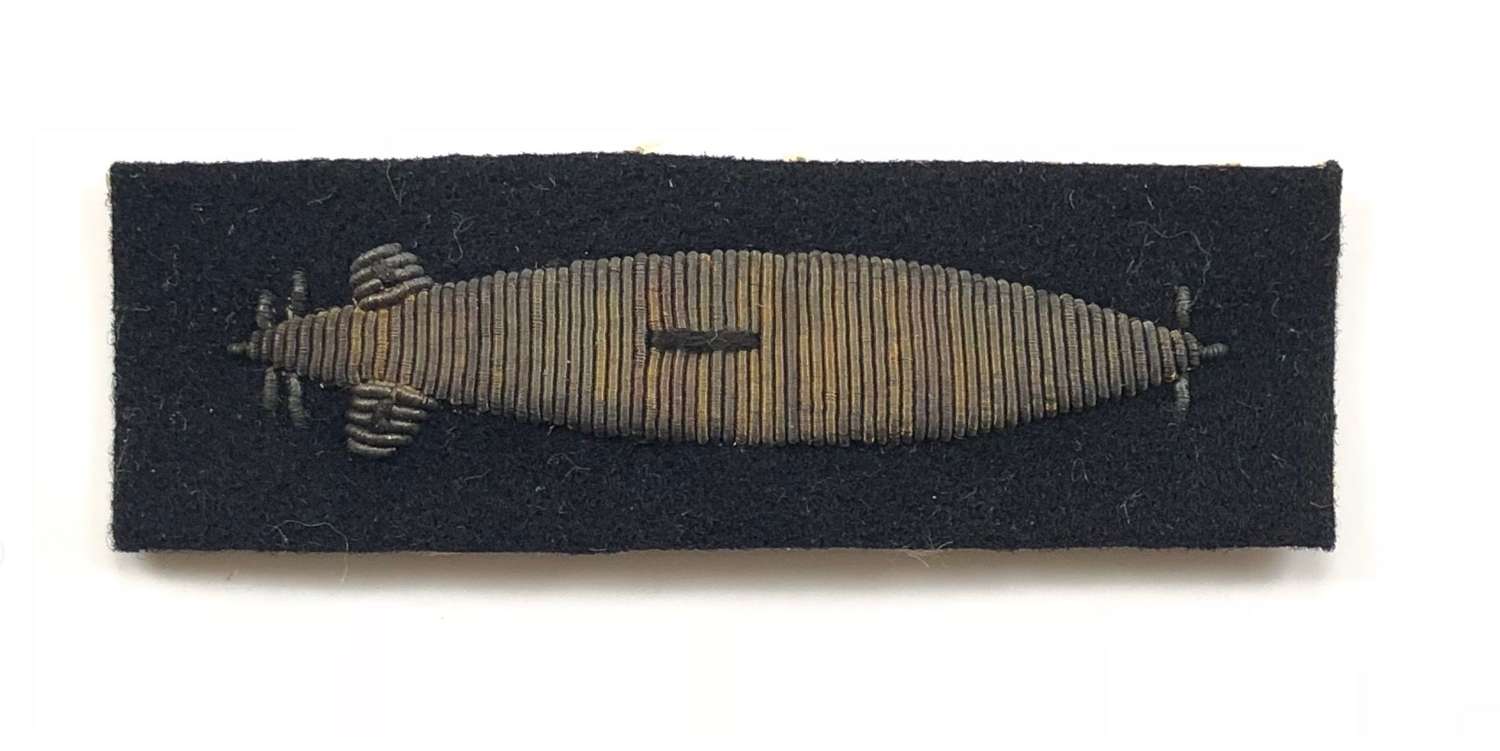 WW1 Merchant Navy Board of Trade Officer Torpedo Sleeve Badge.