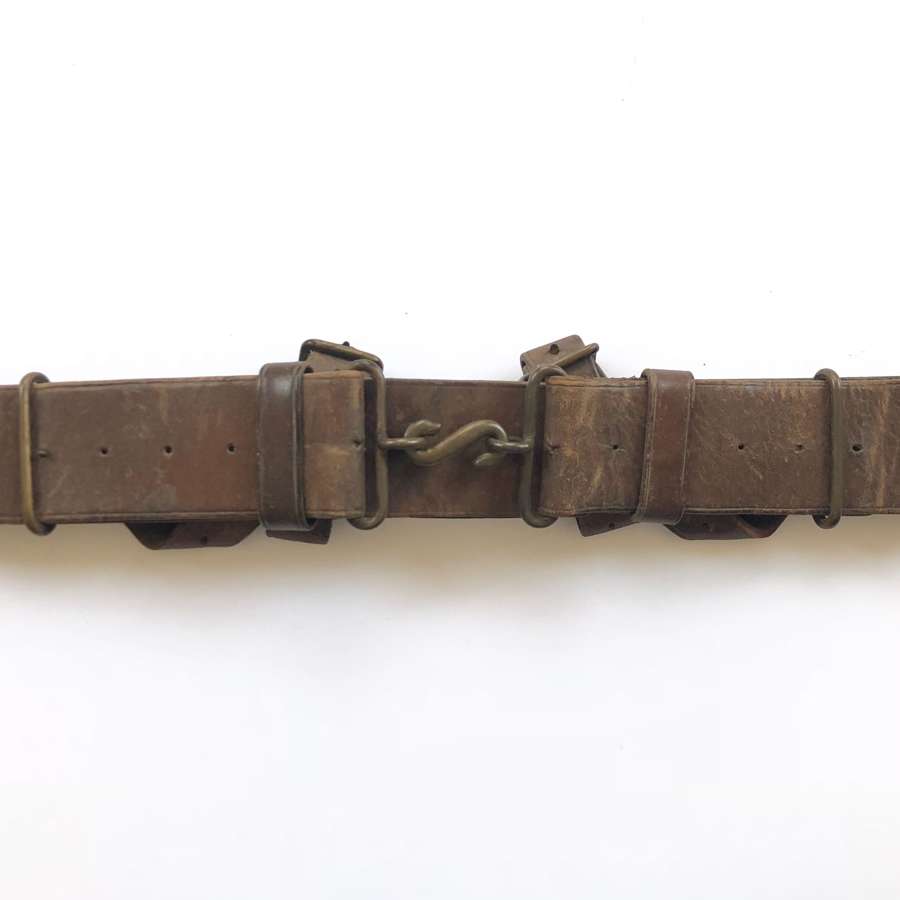 WW1 1914 Pattern Leather Equipment Belt. 1915 Clear Date