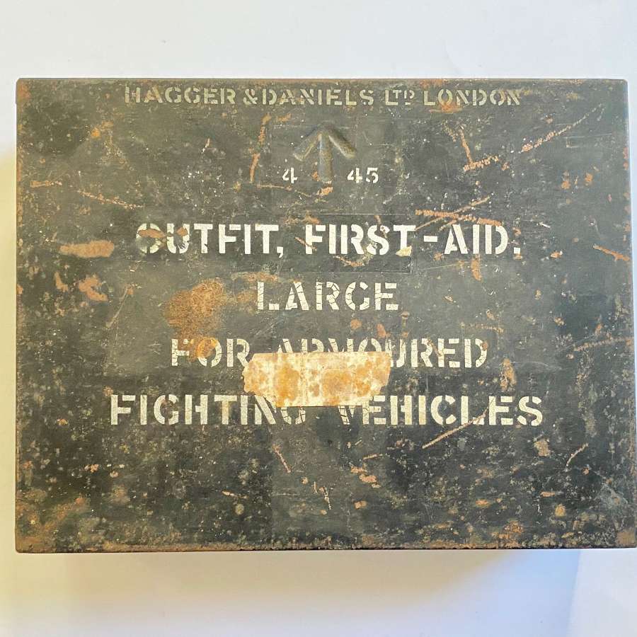WW2 1945 Large Armoured Fighting Vehicles First Aid Tin.