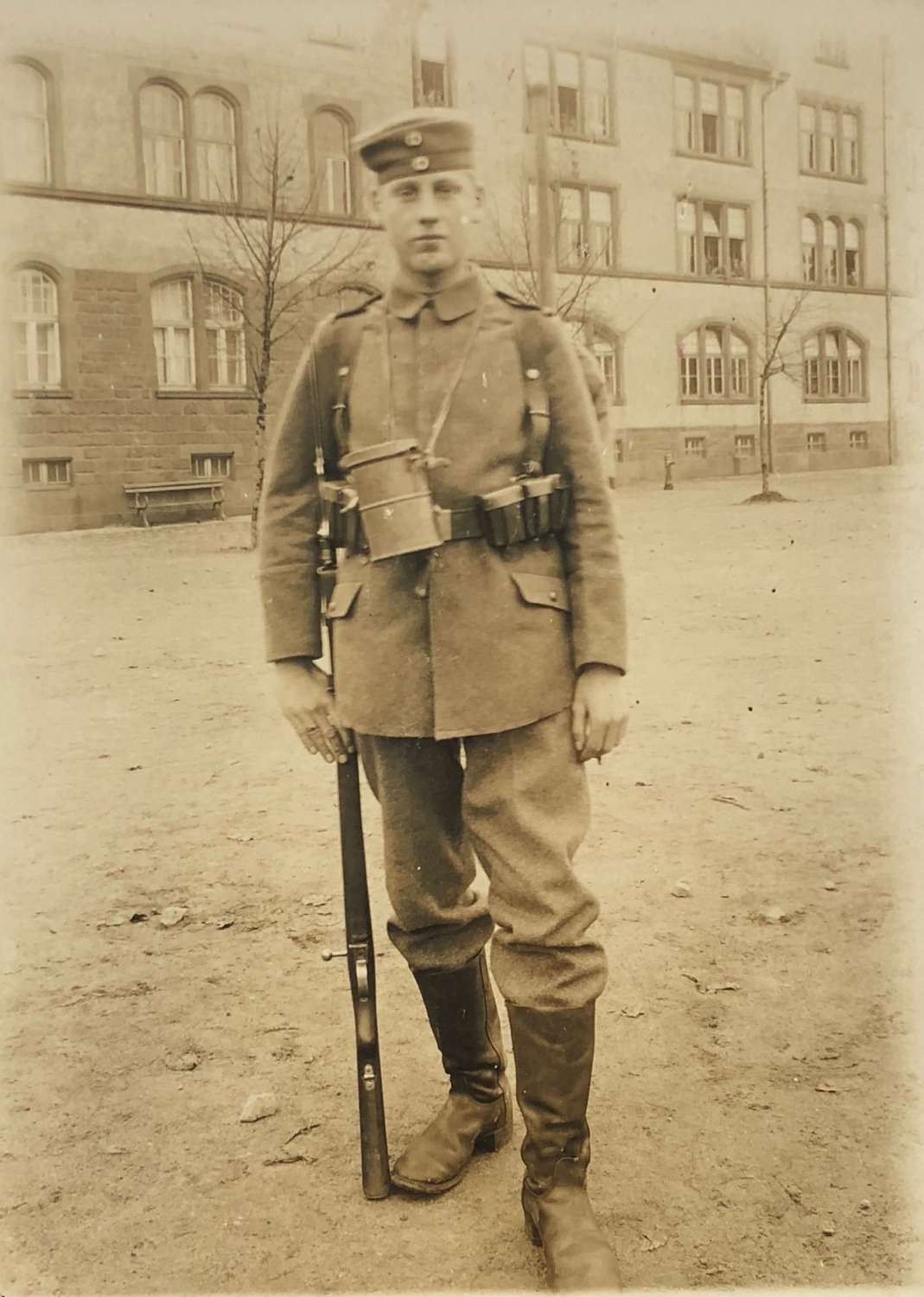 WW1 Imperial German Infantry Soldier Photograph.