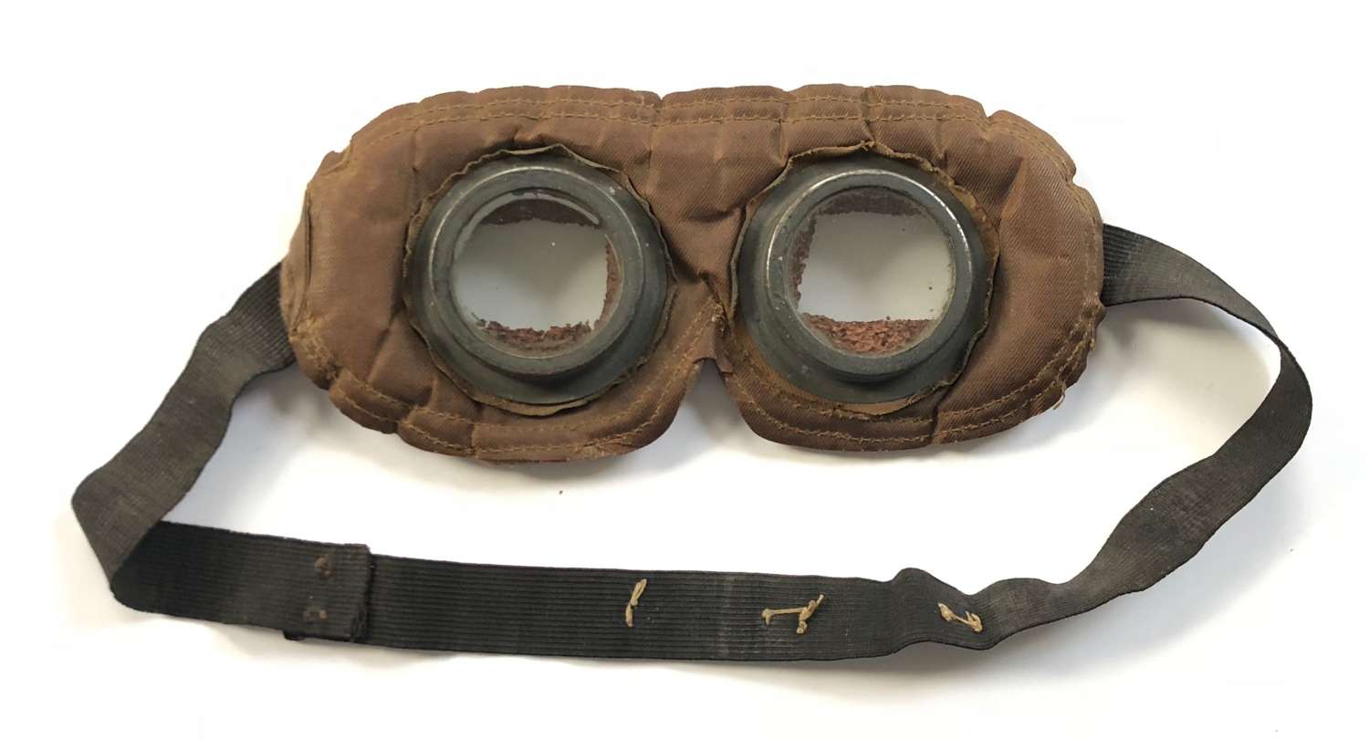 WW1 Circa 1915 British Army Issue Gas Goggles.
