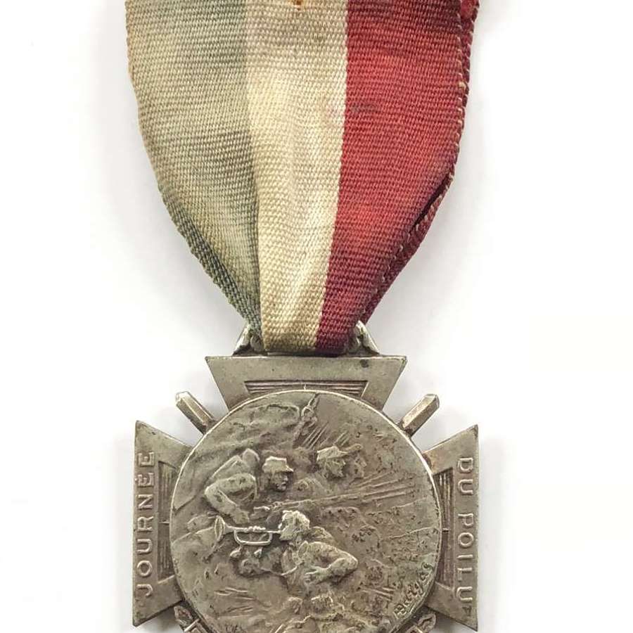 WW1 French 1915 Silver Medal.