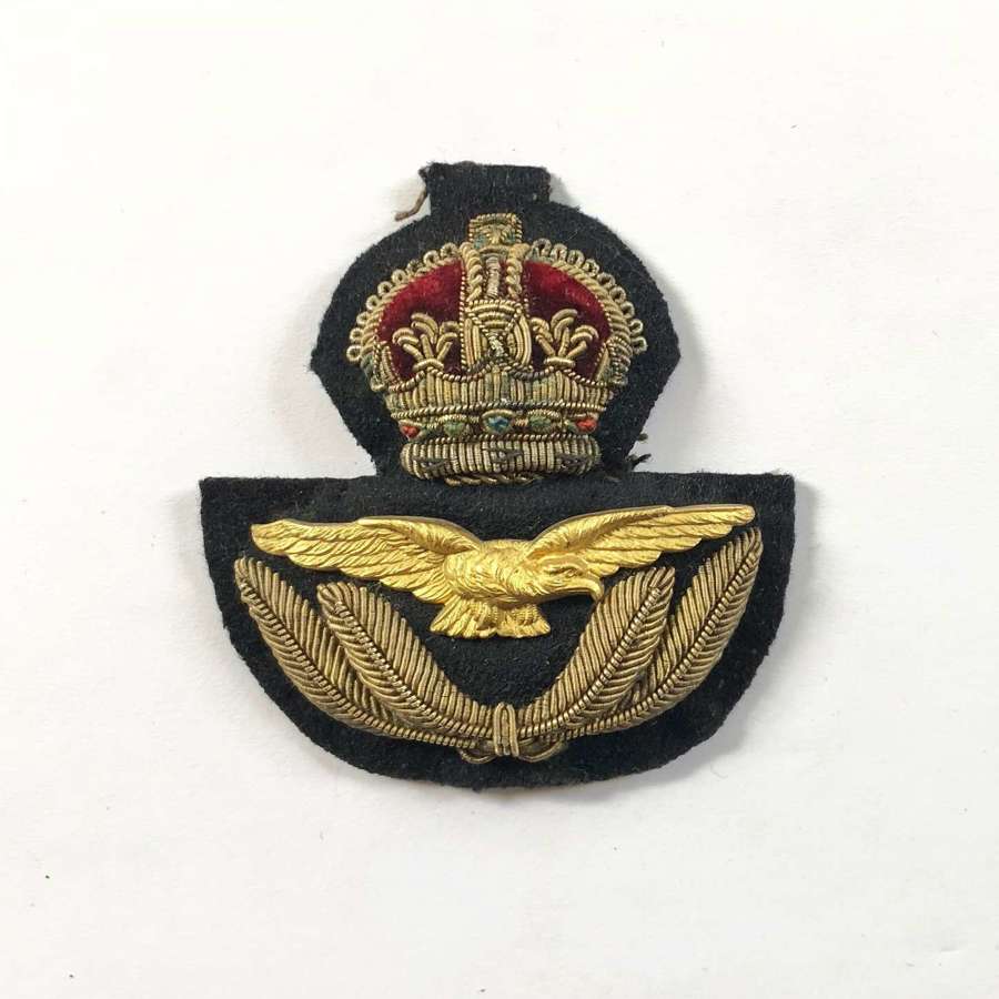 WW2 RAF Officer’s Cap Badge.