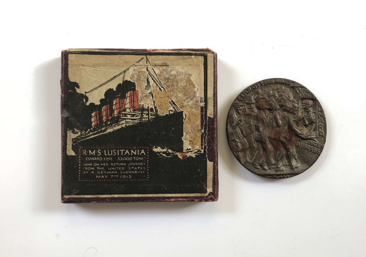 WW1 RMS Lusitania Cunard Shipping Line commemorative medal.