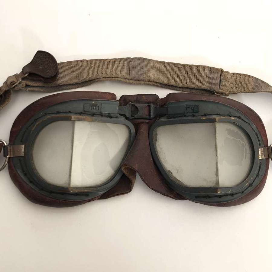 WW2 Period RAF MKVIII Flying Goggles.