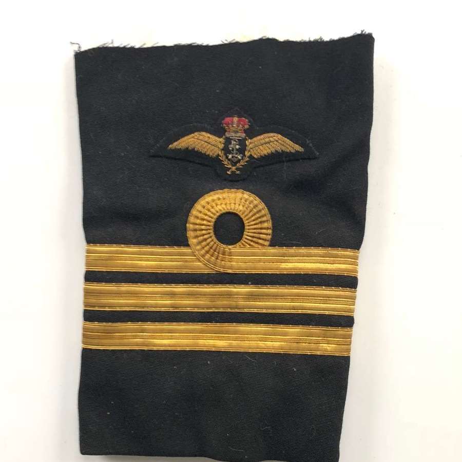 Cold War Royal Navy Fleet Air Arm Pilot Commander Badge.