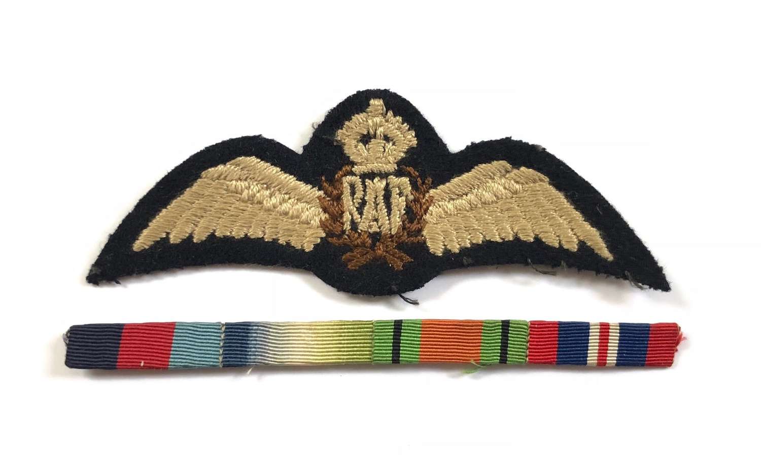WW2 RAF Pilot Wings & Uniform Medal Ribbons.