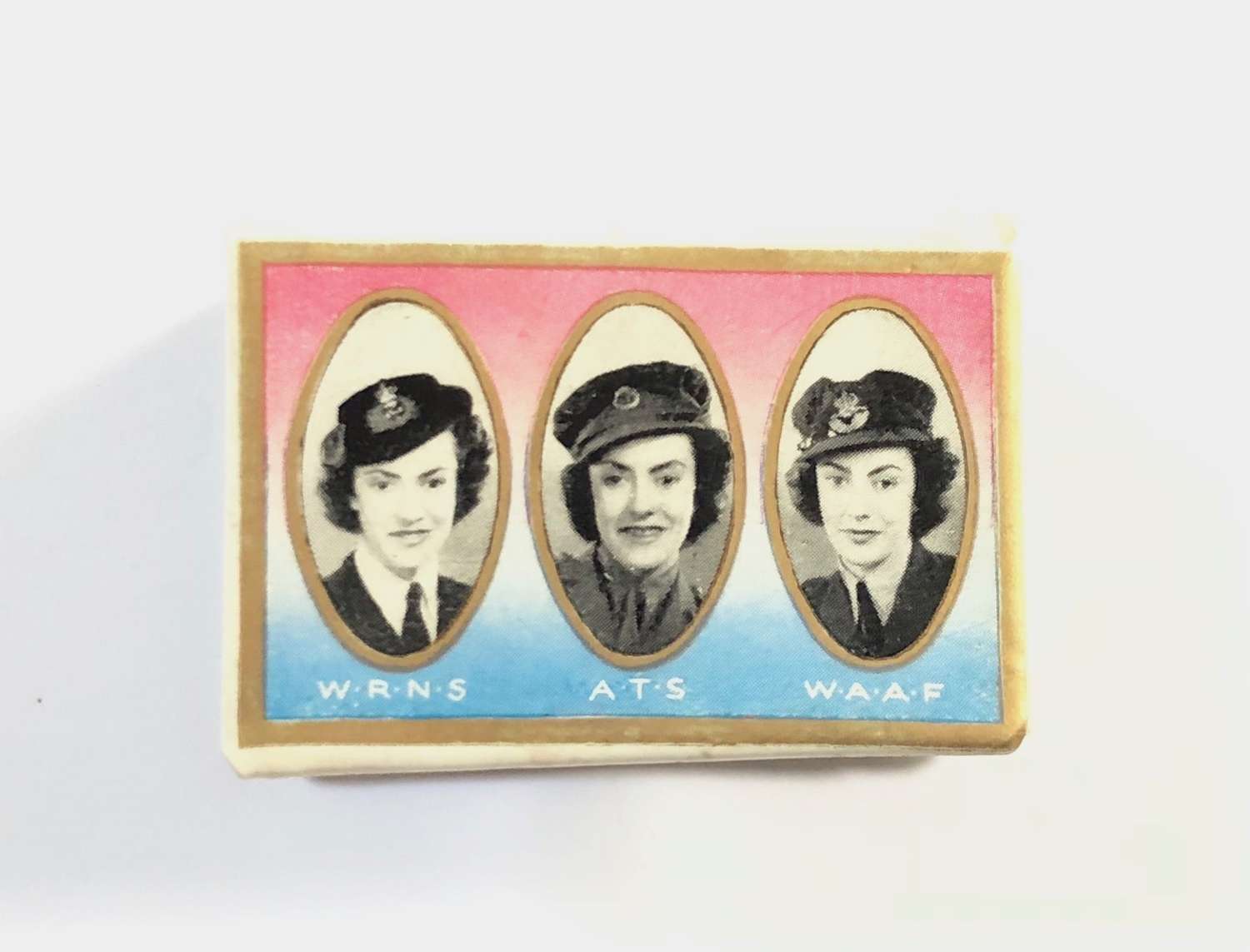 WW2 V For Victory Army, Navy and Air Force Celluloid Matchbox Cover
