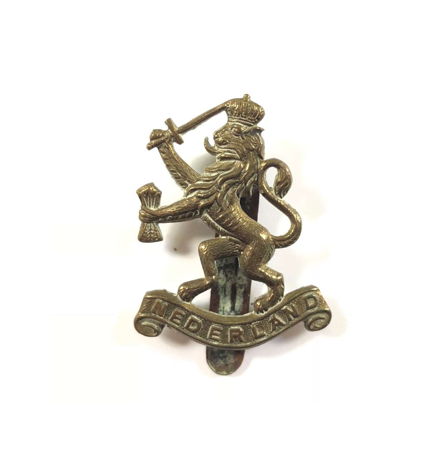 WW2 Free Dutch Forces Cap Badge.