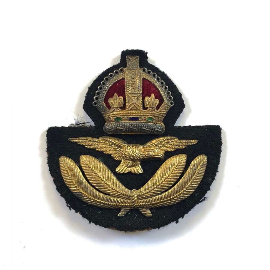 WW2 RAF Officer’s Economy Cap Badge by Gaunt London