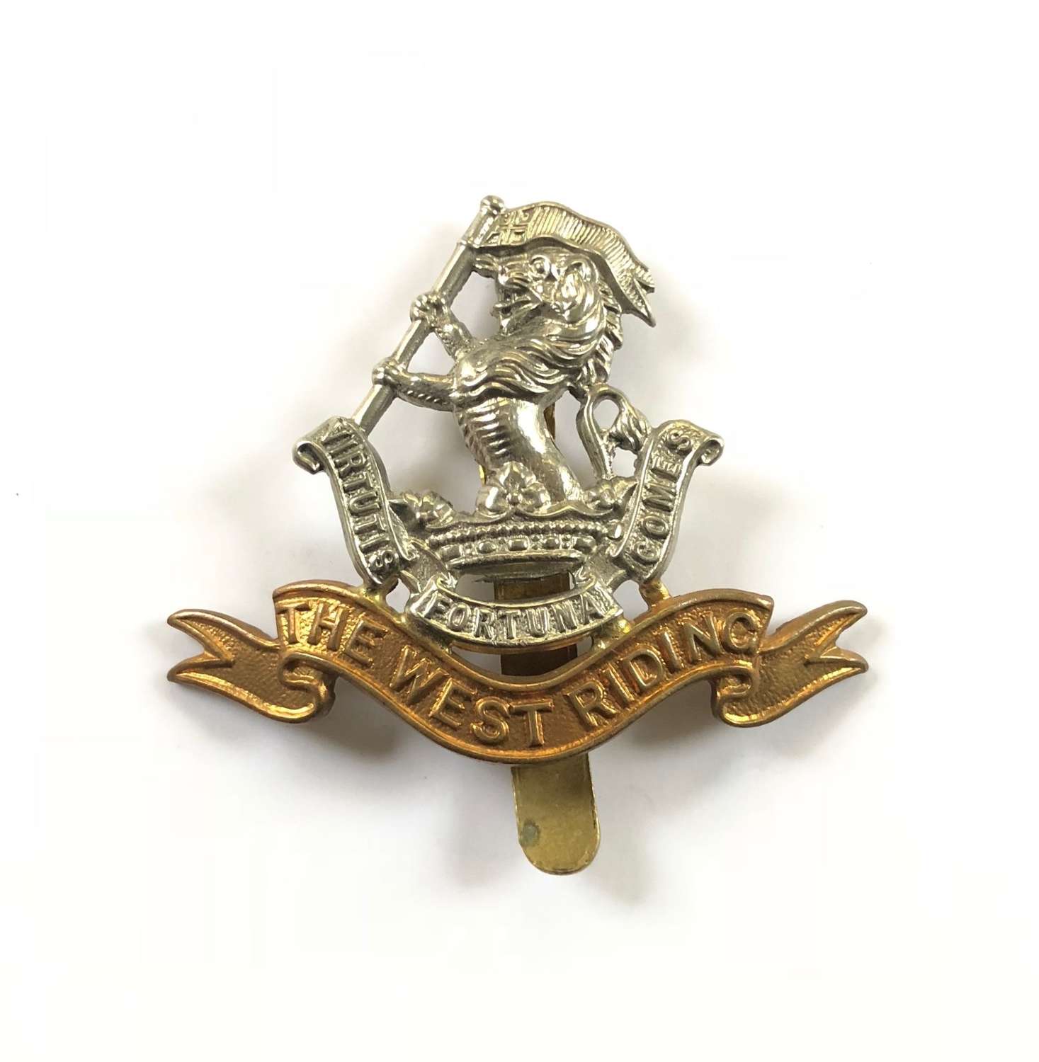 WW1/WW2 Pattern West Riding Regiment Cap Badge.