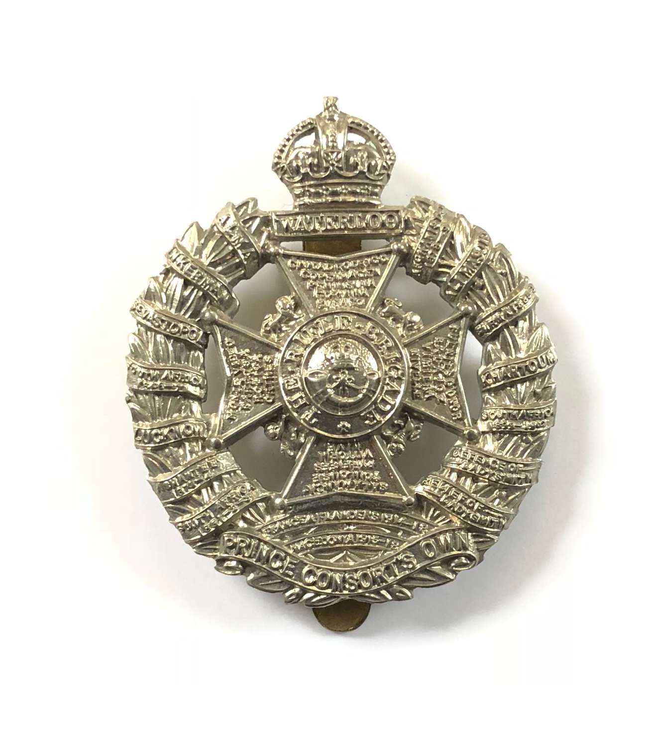 WW1/WW2 Pattern Rifle Brigade Cap Badge.