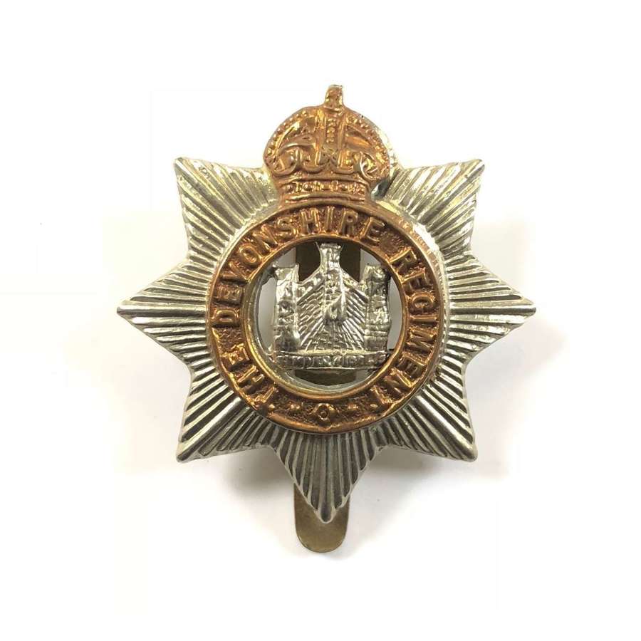 WW1/WW2 Pattern Devonshire Regiment Cap Badge.