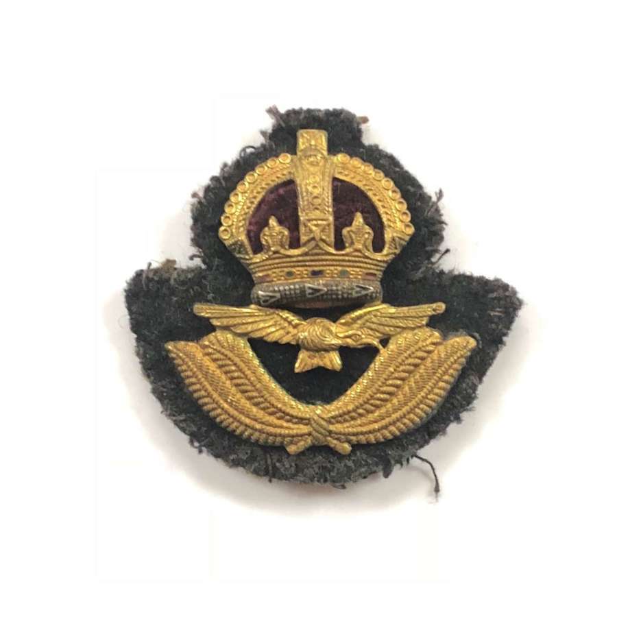 RAF WW2 / Cold War Period Officers King’s Crown Beret Badge.