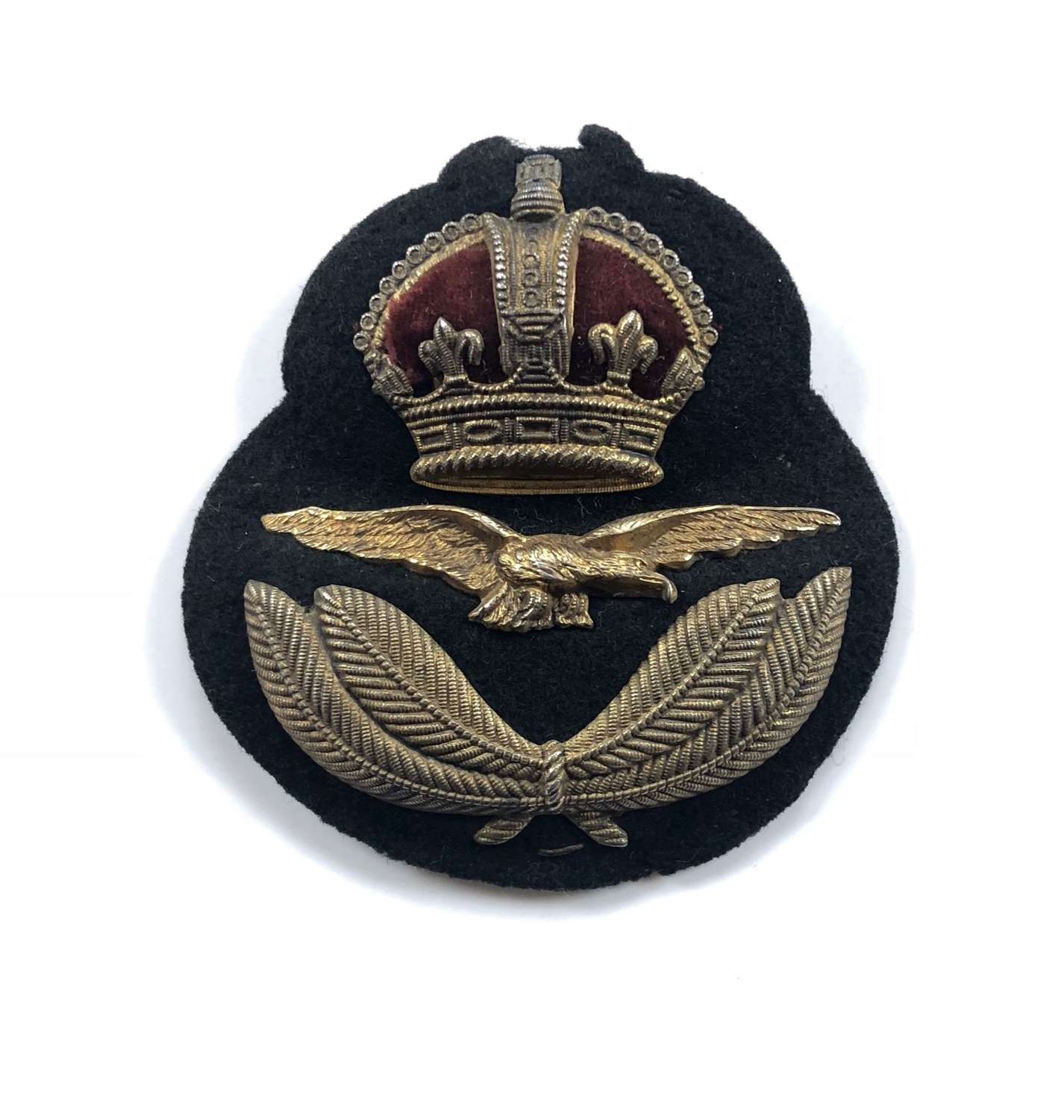 WW1 1918 RAF Officer’s Cap Badge by Gaunt.