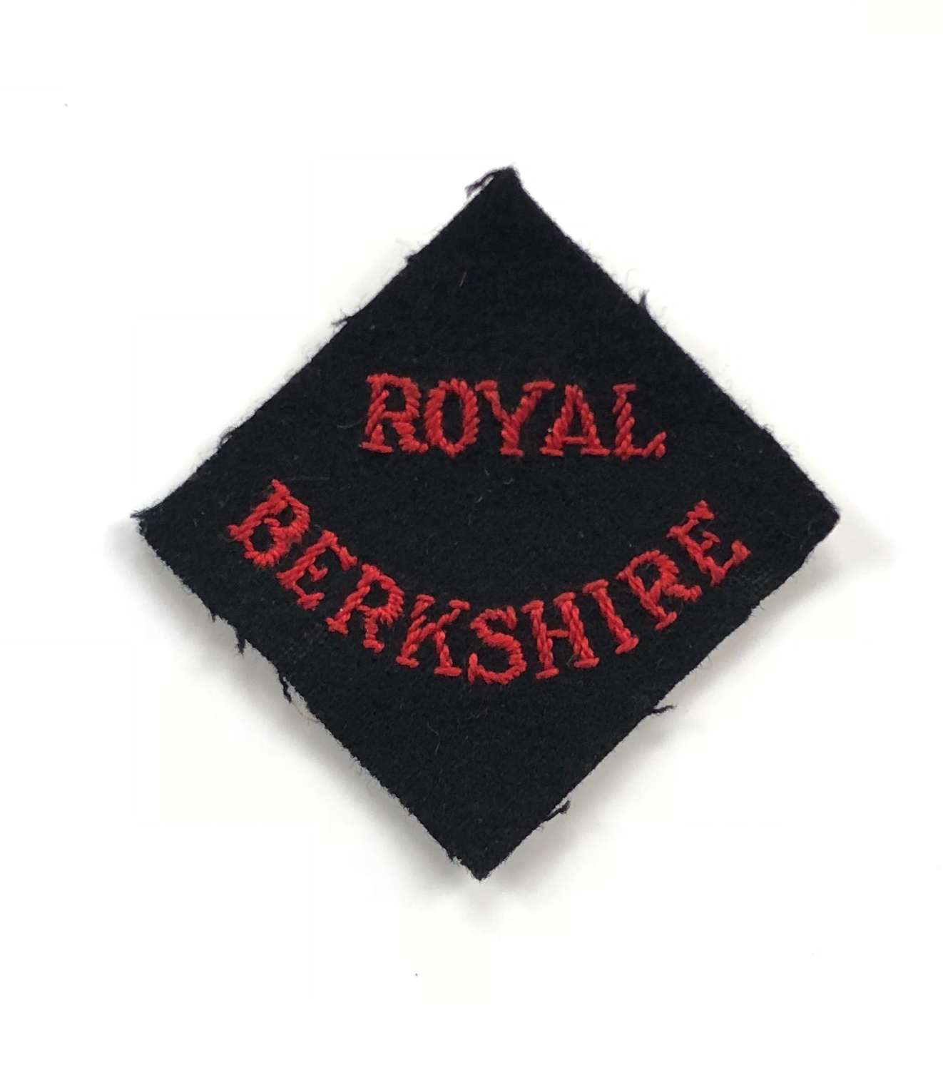 Royal Berkshire Regiment Cloth Pagri Badge.