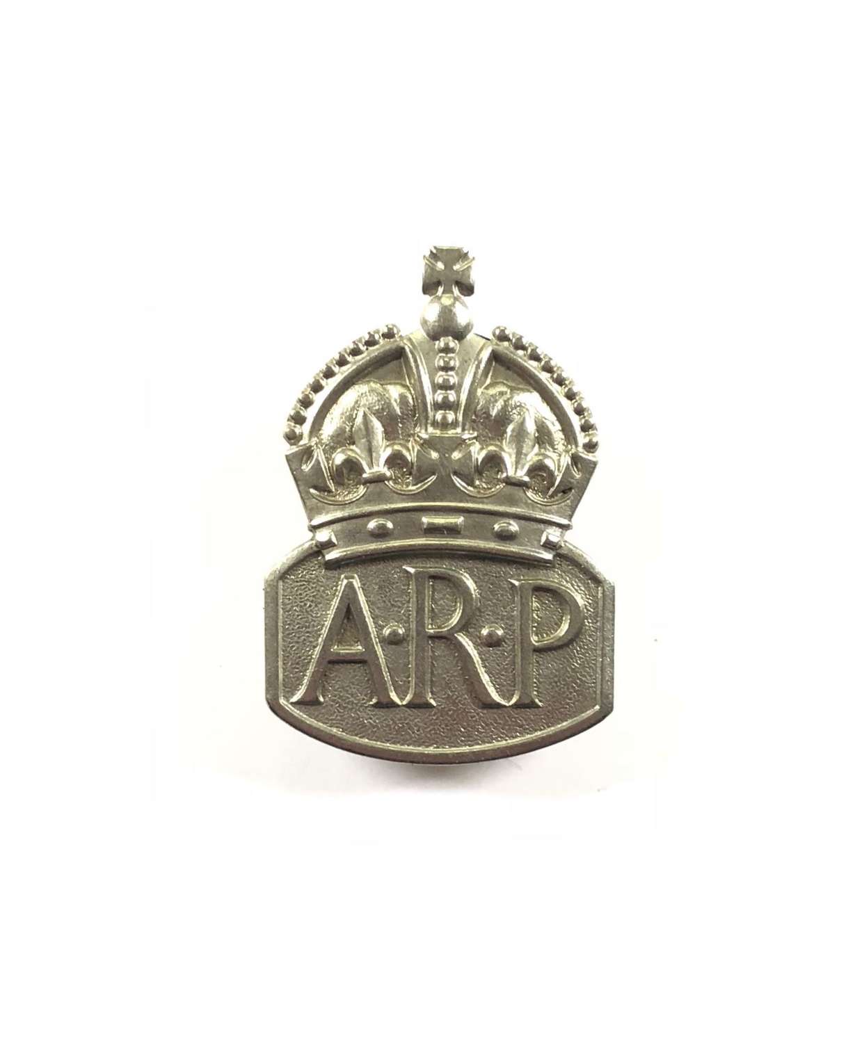 WW2 Air Raid Precautions ARP white metal male warden badge