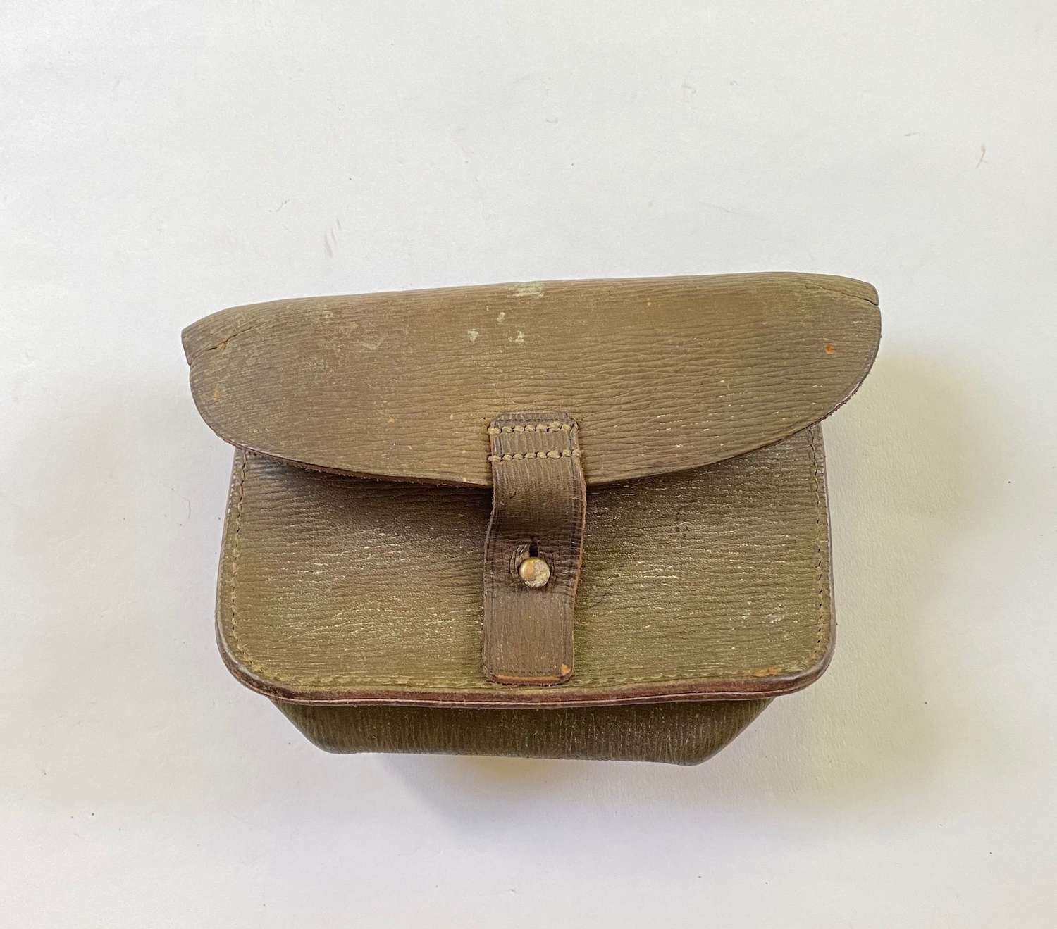 WW1 1914 Leather Pattern Equipment Pouch.