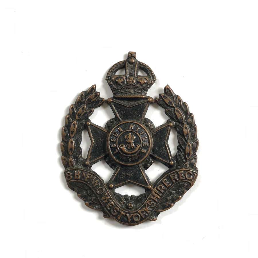 8th Bn (Leeds Rifles) West Yorkshire Regiment OR’s Cap Badge.