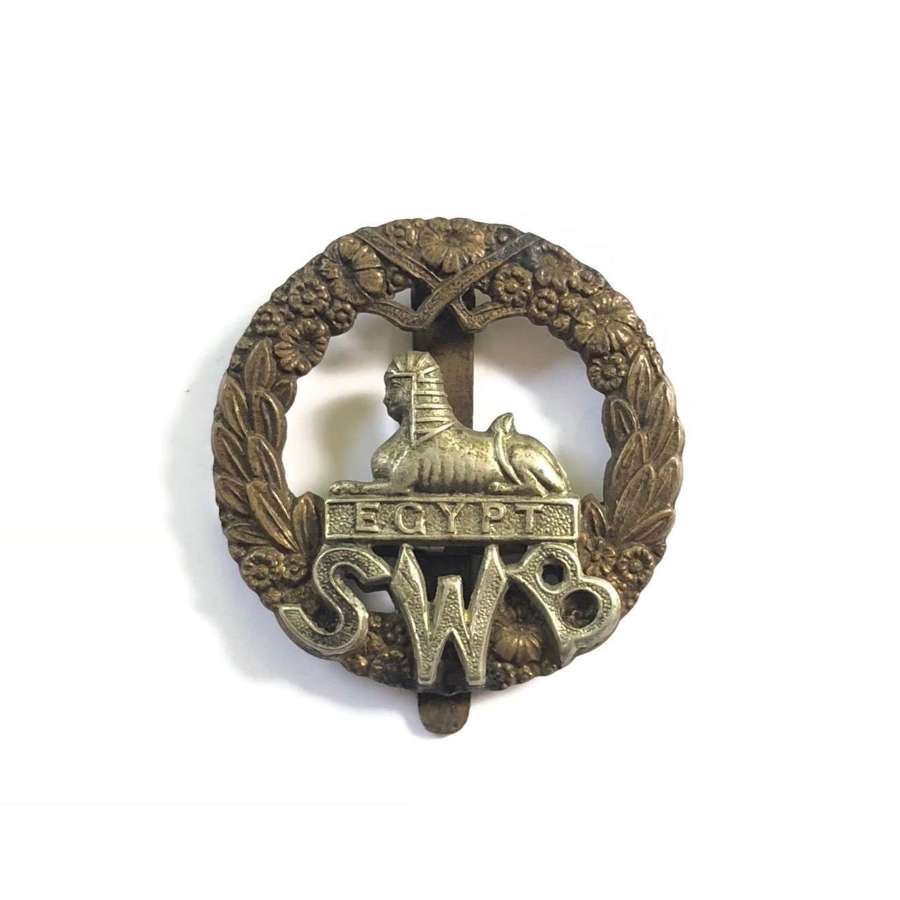 WW1/WW2 South Wales Borderers Cap Badge.