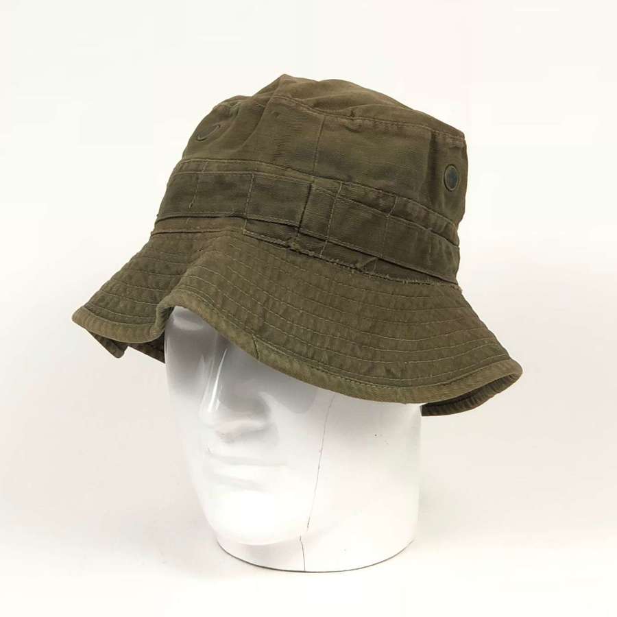 WW2 1945 Jungle Green Bush Hat.