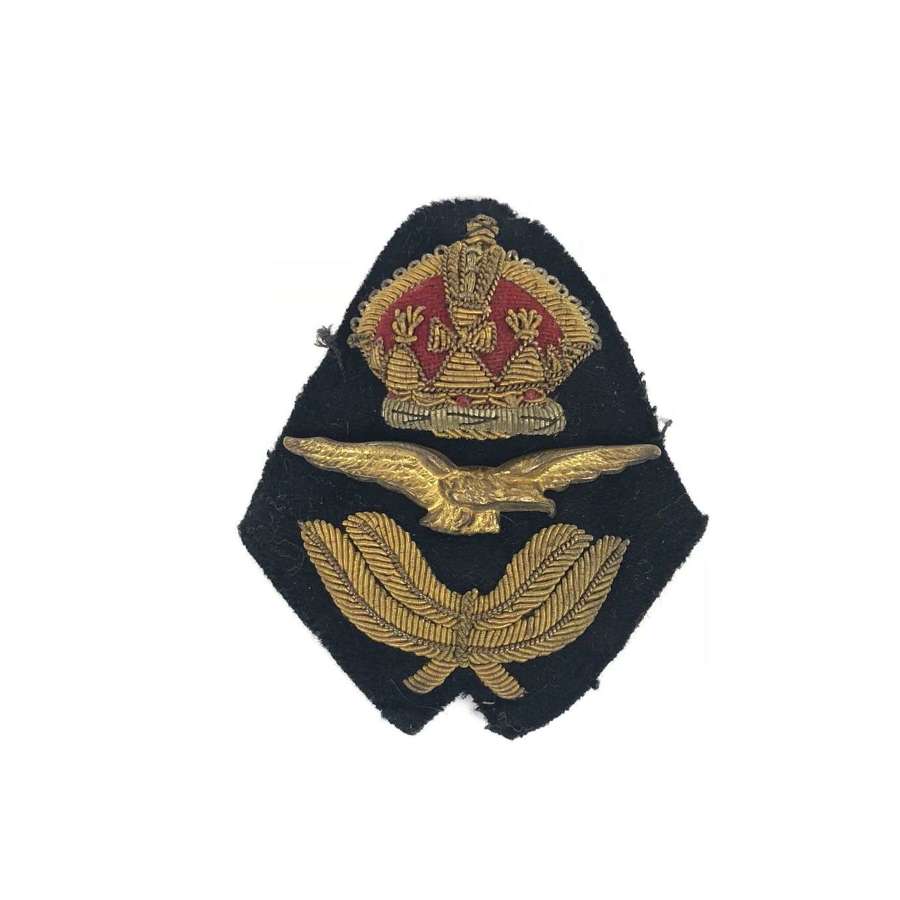 WW2 RAF Unusual Officer’s Cap Badge.