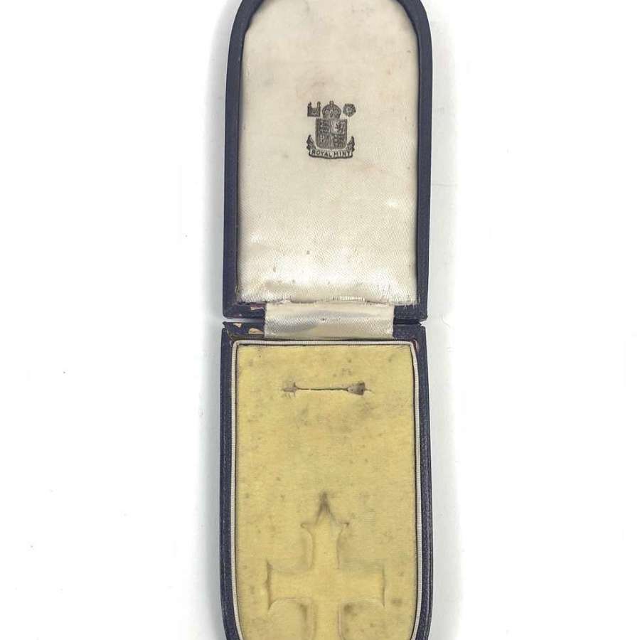 WW2 George VI Period Military Cross Box