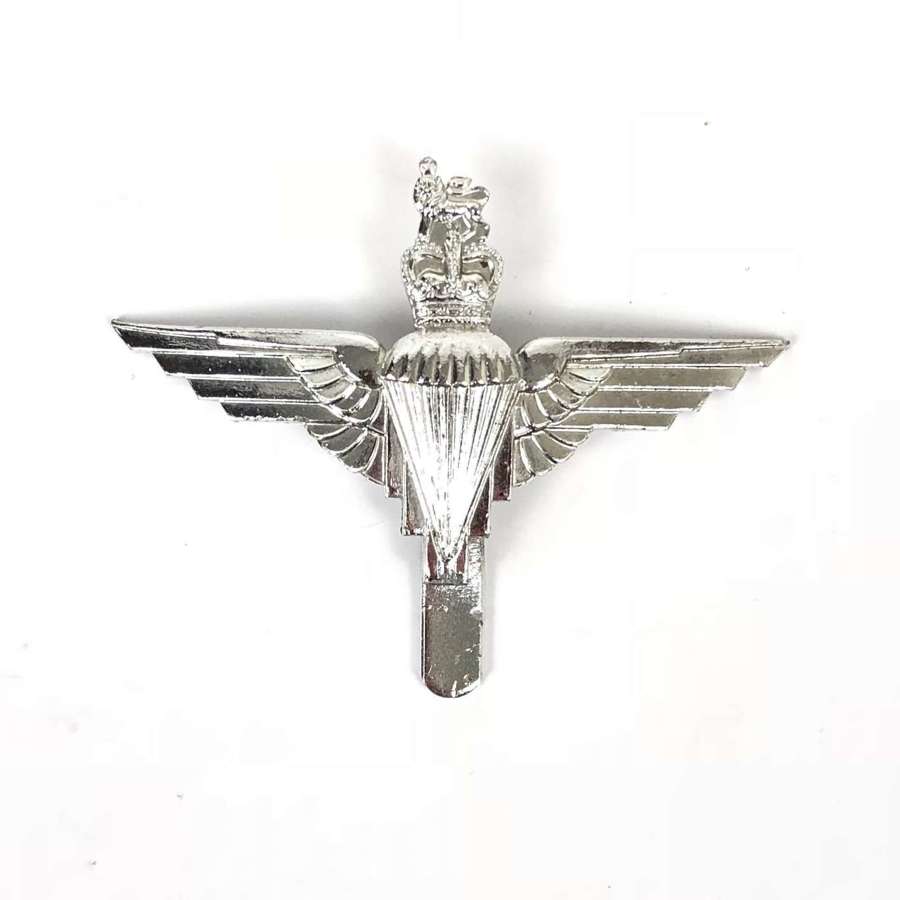 Cold War Period Parachute Regiment Anodised Badge By Timings