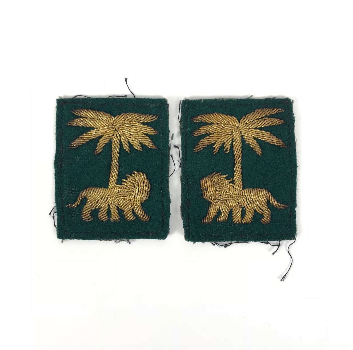 British Army Singapore District Officer’s Bullion Pair Formation Badge
