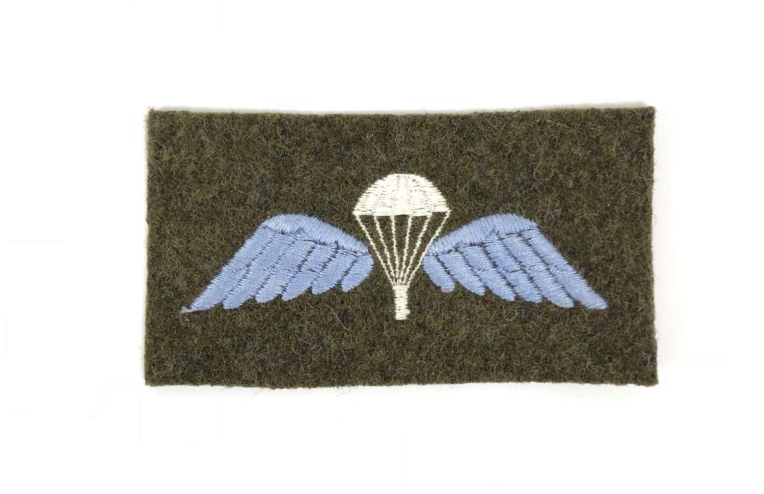 WW2 Early Production Parachute Qualification Wings.
