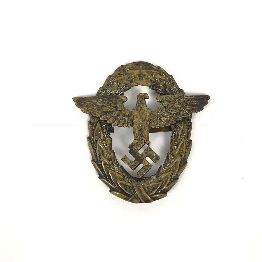 WW2 German Police 1st Pattern Cap Badge.