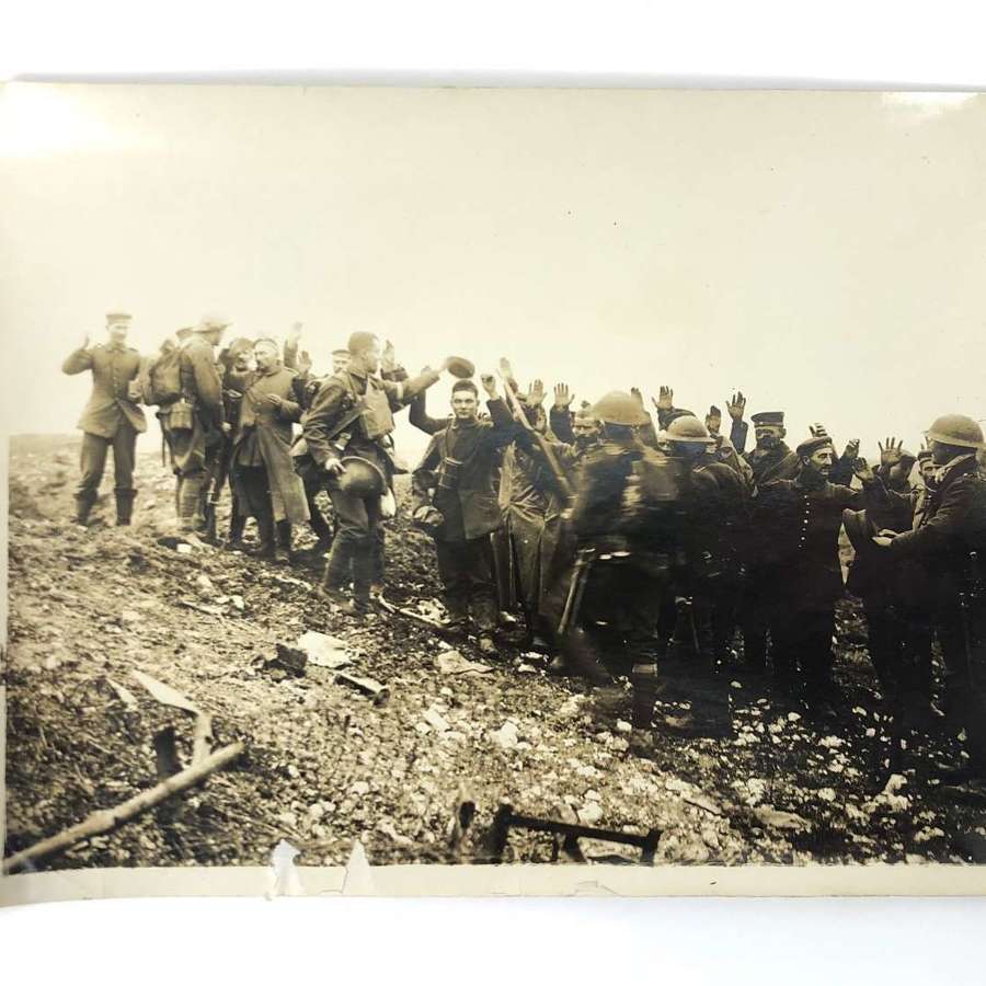 WW1 British Press Photograph Irish Troops with Prisoners Cambrai