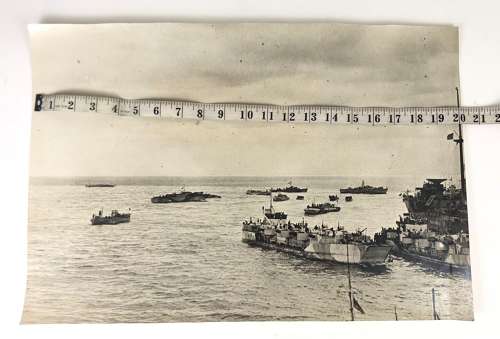 WW2 Original Very Large Press Photograph King The Invasion Beeches