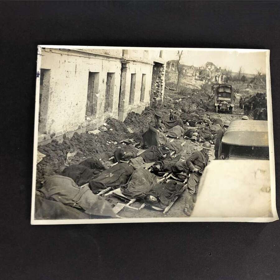 WW1 Official British Press Photograph Casualty Clearing Dressing Station.