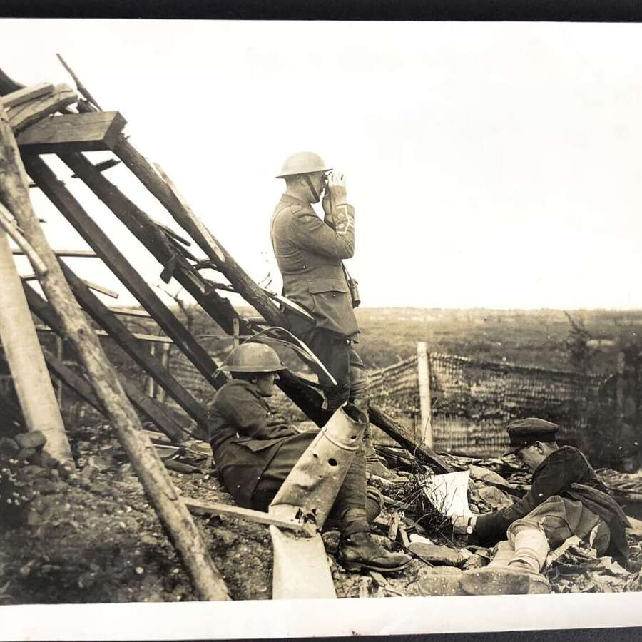 WW1 Official British Press Photograph British Officer Observing Pilkem Ridge