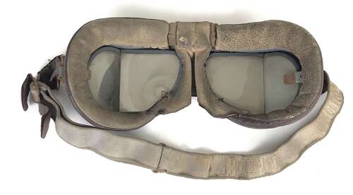 WW2 RAF MKVIII Aircrew Flying Goggles.