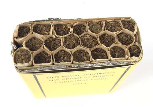 WW1 1914 Princess Mary Christmas Tin Cigarette, Tobacco with 1914 Card
