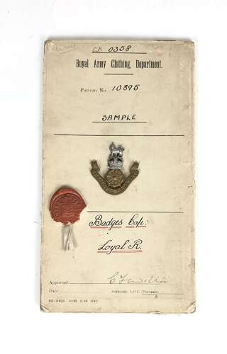 WW2 1943 Loyal North Lancashire Regiment Sealed Pattern Cap Badge