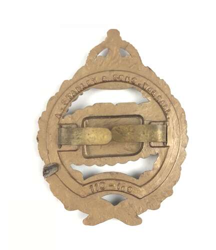 WW2 Royal Tank Regiment Plastic Economy Cap Badge.