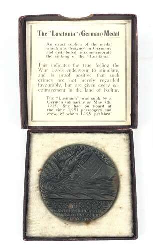 RMS Lusitania Cunard Line commemorative medal case and certificate