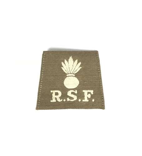 WW1 Royal Scots Fusiliers slip on Cloth Shoulder Title Badge.