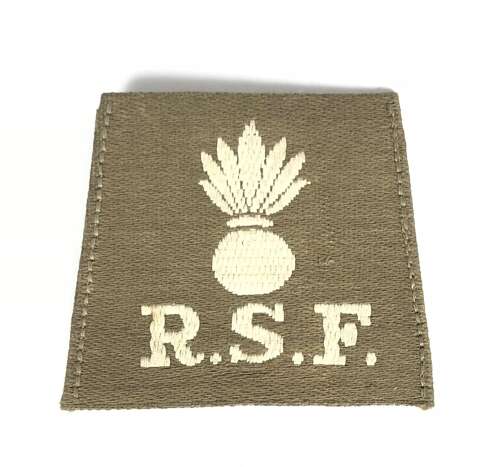 WW1 Royal Scots Fusiliers slip on Cloth Shoulder Title Badge.