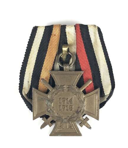 WW1 German Cross of Honour 1914-18 with swords for combatants