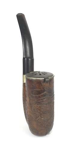 Boer War 39th (Berkshire) Company, Imperial Yeomanry Boer POW Carved Pipe.