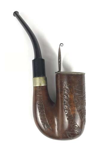 Boer War 39th (Berkshire) Company, Imperial Yeomanry Boer POW Carved Pipe.