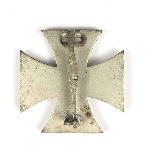 German Third Reich WW2 Cased 1939 Iron Cross 1st Class. Maker Marked