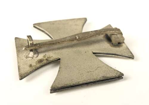German Third Reich WW2 Cased 1939 Iron Cross 1st Class. Maker Marked